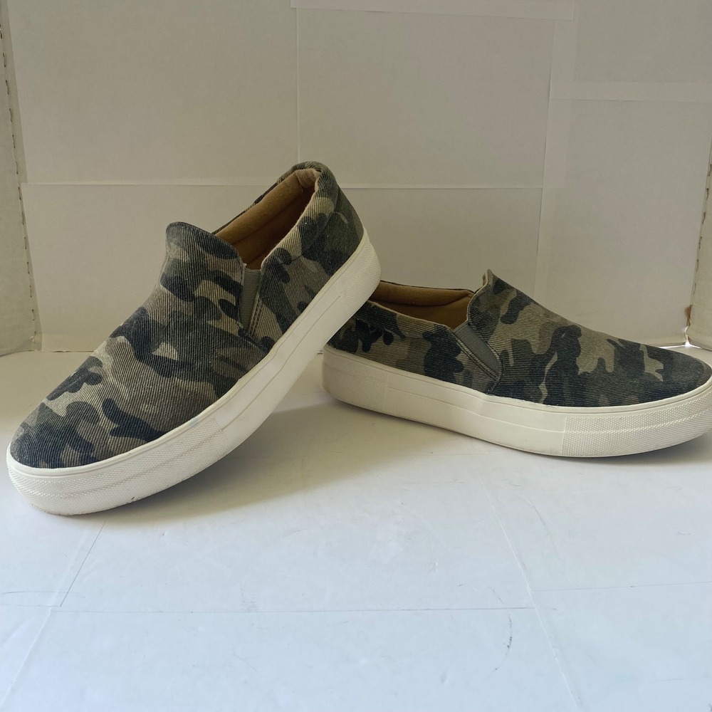Hike-G Slip On Platform Sneaker Womens 9 Green woodland Camo Canvas Streetwear